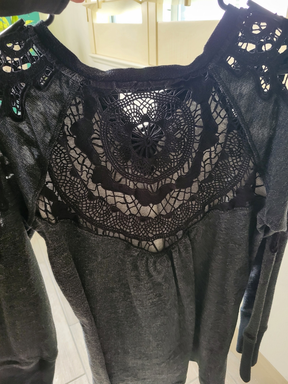 Bundle Of 2 Black Crochet And Sheer Long Sleeve Blouses - Picture 5 of 9